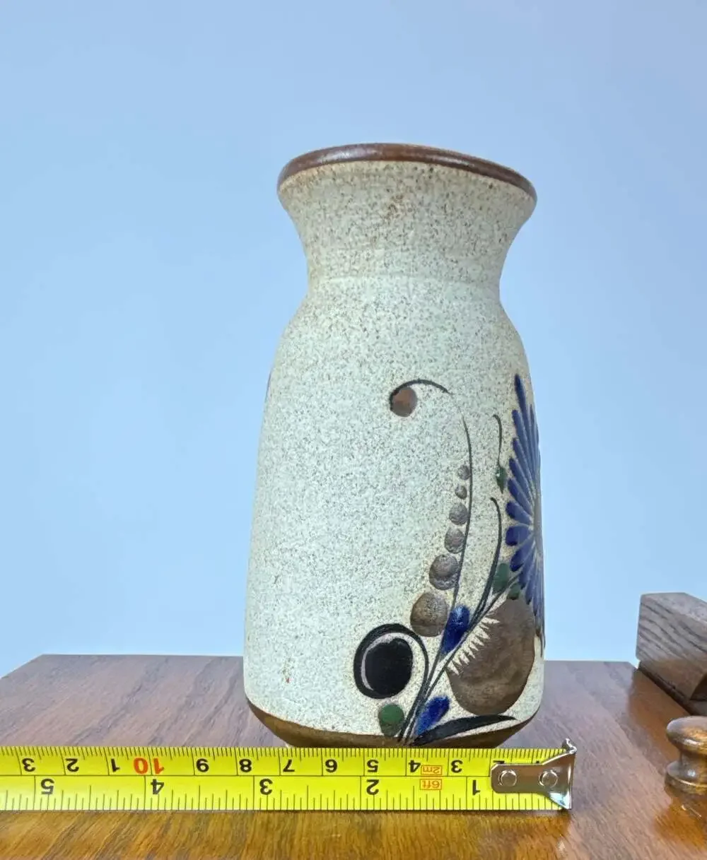 Vintage Z Mex Tonala Mexican Folk Art Hand Painted Sandstone Pottery Vase